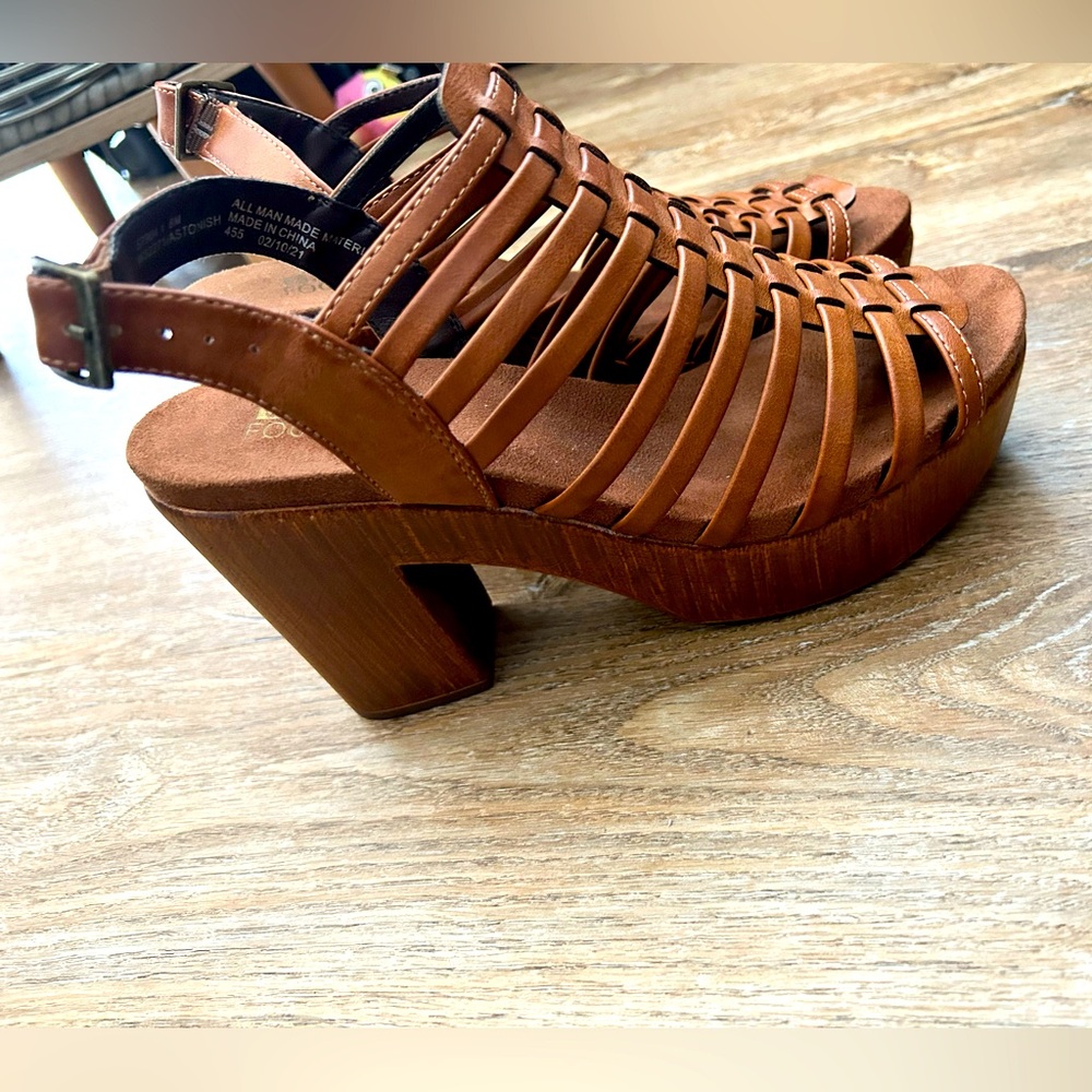 Wedged Sandals